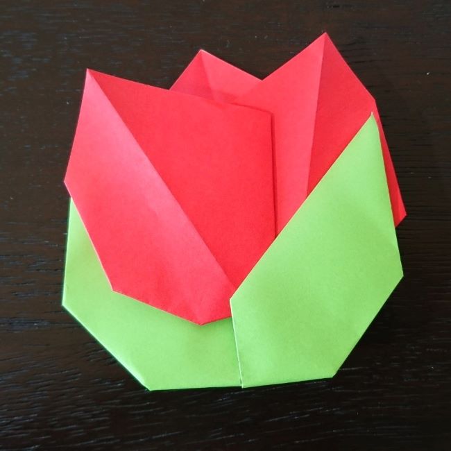 折り紙でチューリップの簡単な折り方 可愛いアレンジ方法もご紹介