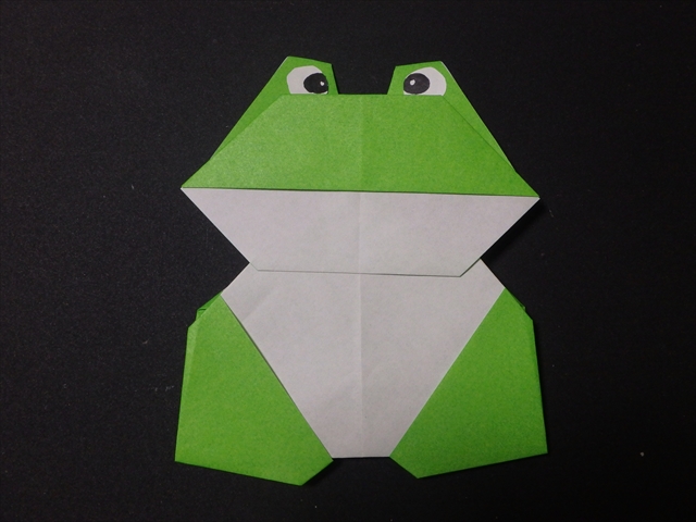 折り紙でカエルの簡単な顔の折り方
