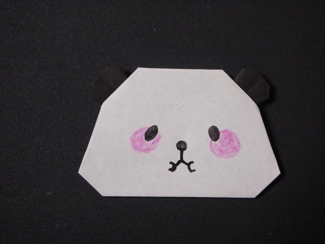 折り紙で簡単な動物の作り方 もちもちパンダの顔の折り方
